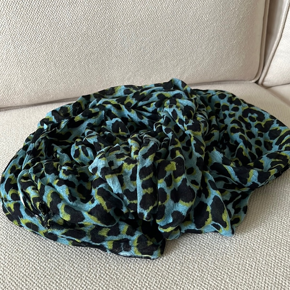 Animal print infinity scarf